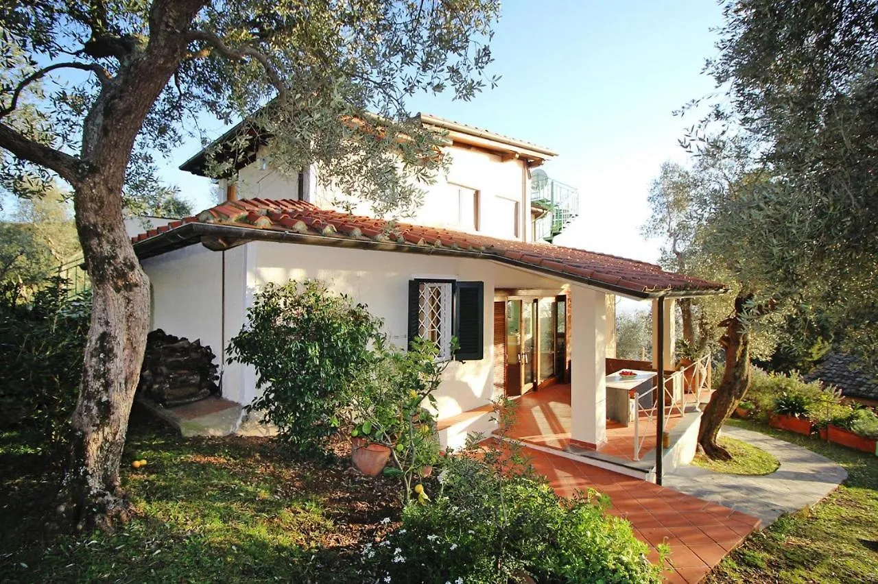 Holiday home Villa Fiorita, Monteggiori Santa Lucia  Italy