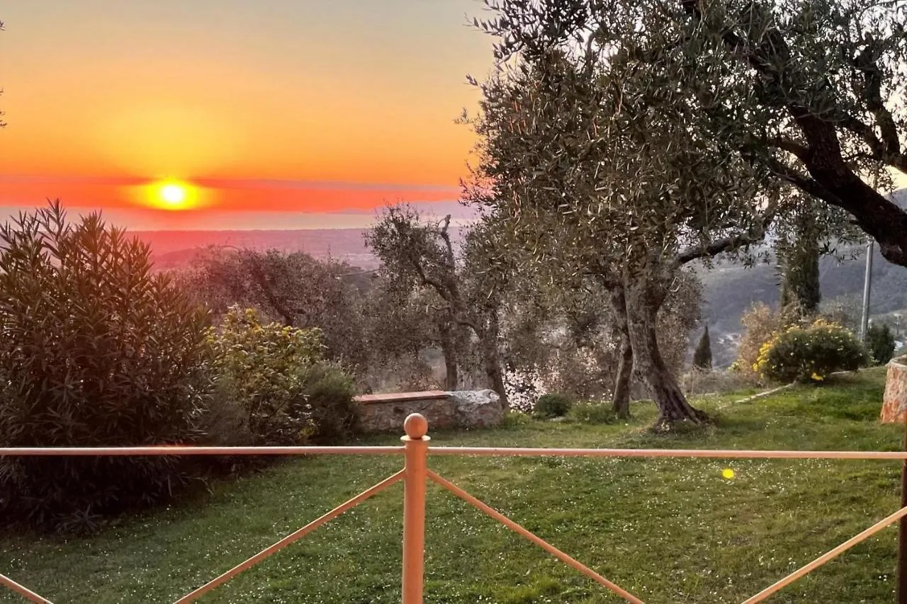 Villa Fiorita, Monteggiori Santa Lucia  Holiday home Santa Lucia (Lucca)